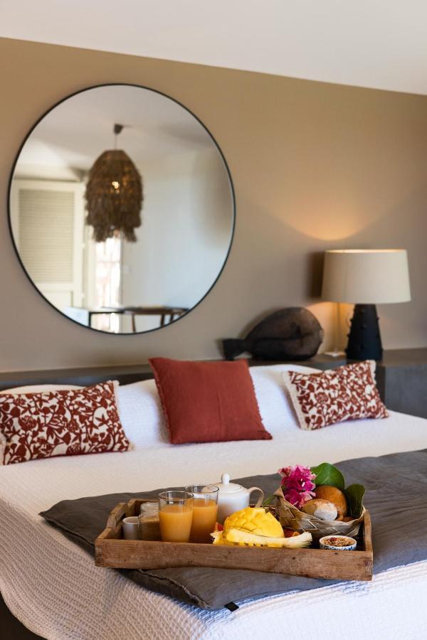 Karibuni Boutique Hotel (Adults Only) クルドサック エクステリア 写真
