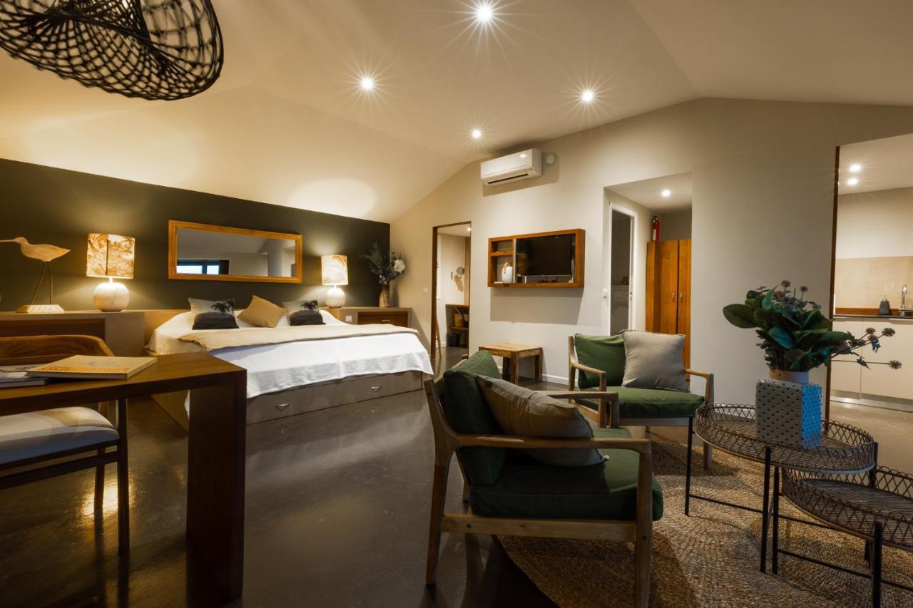 Karibuni Boutique Hotel (Adults Only) クルドサック エクステリア 写真