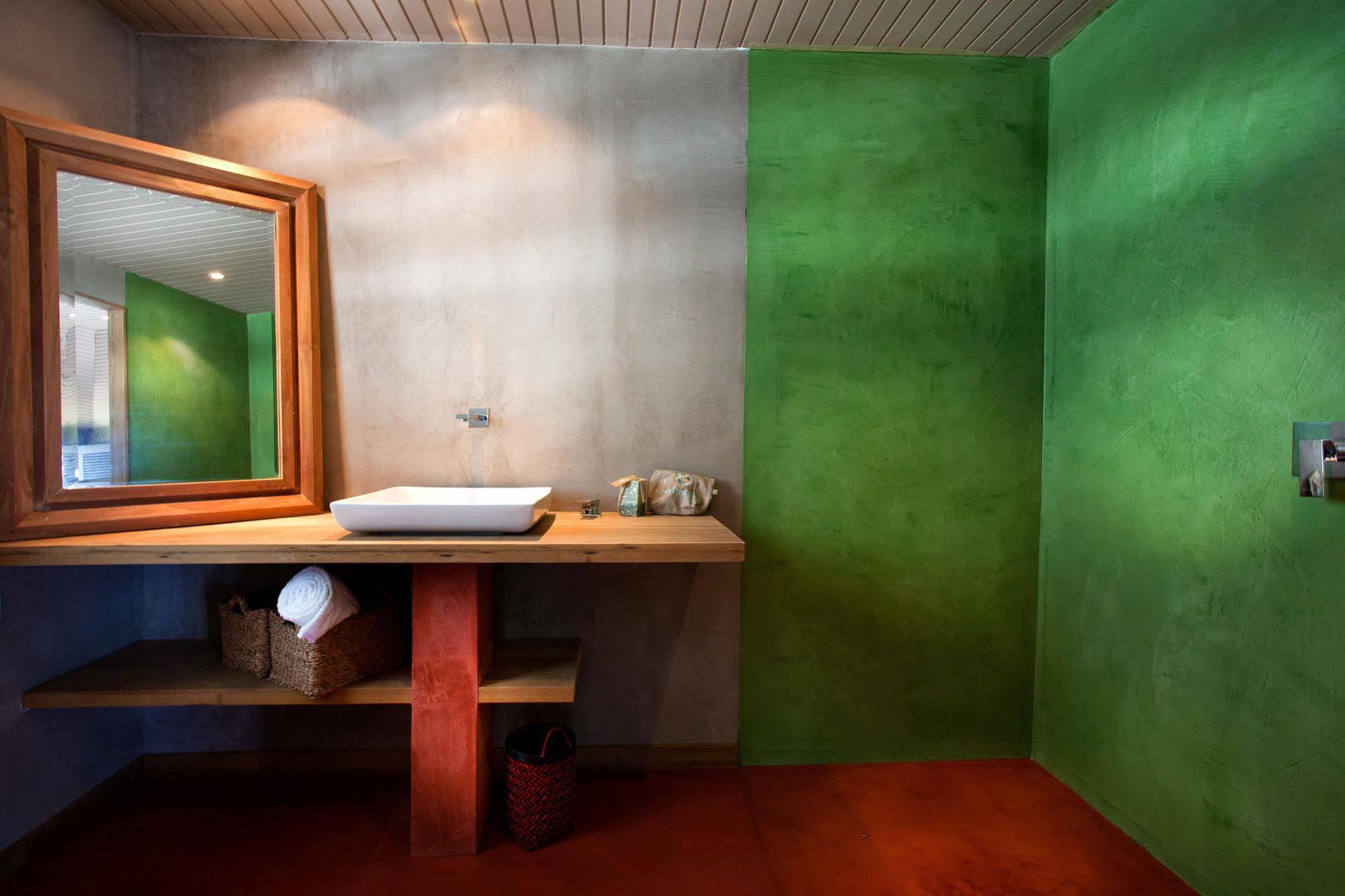 Karibuni Boutique Hotel (Adults Only) クルドサック エクステリア 写真