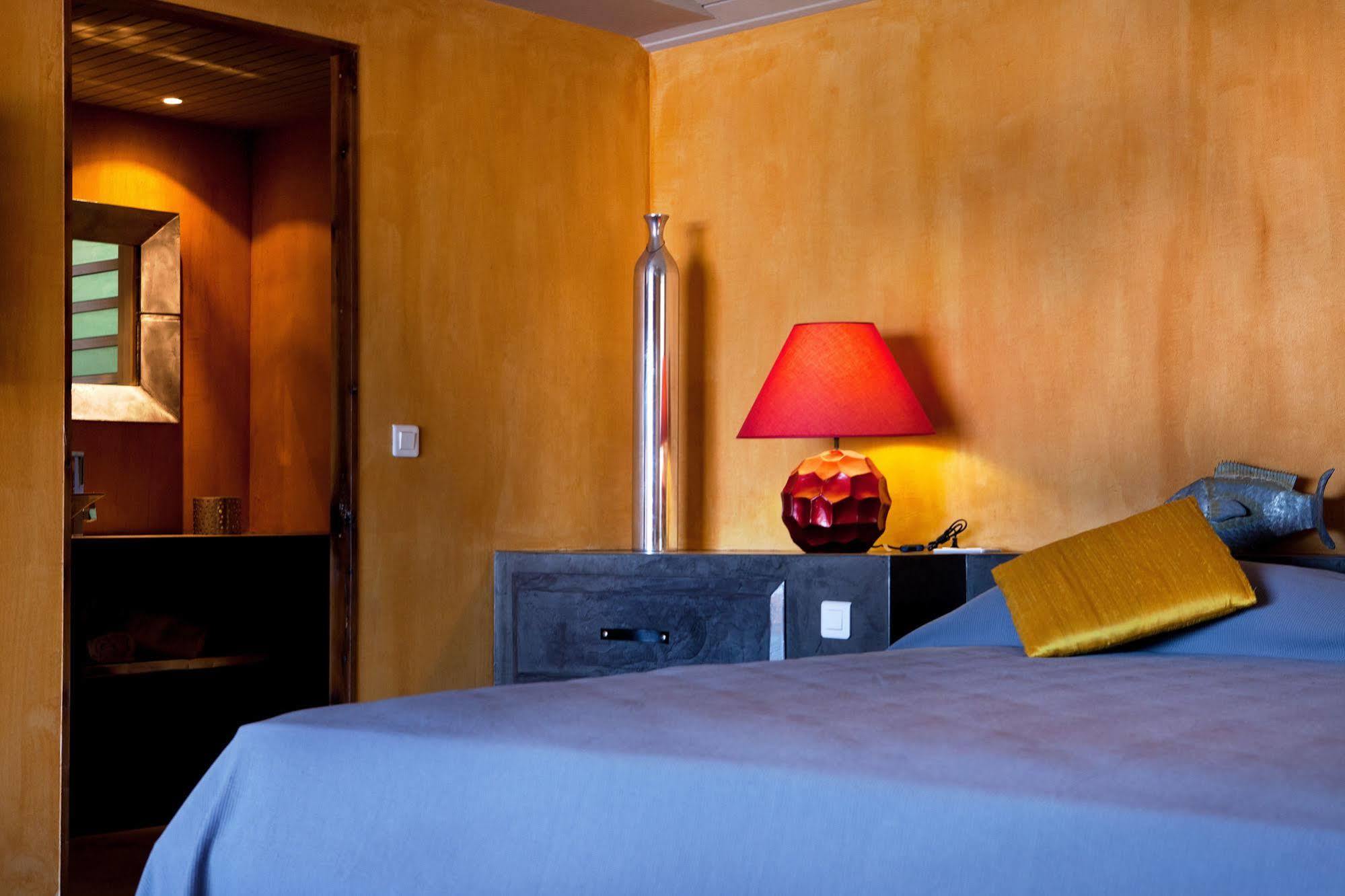 Karibuni Boutique Hotel (Adults Only) クルドサック エクステリア 写真